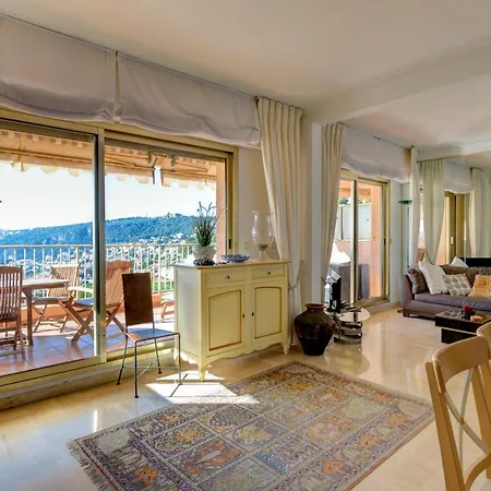 Hébergement de vacances Villefranche-sur-mer Sleeps 4 Pool Air Con *