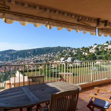 Hébergement de vacances Villefranche-sur-mer Sleeps 4 Pool Air Con Villefranche-sur-Mer